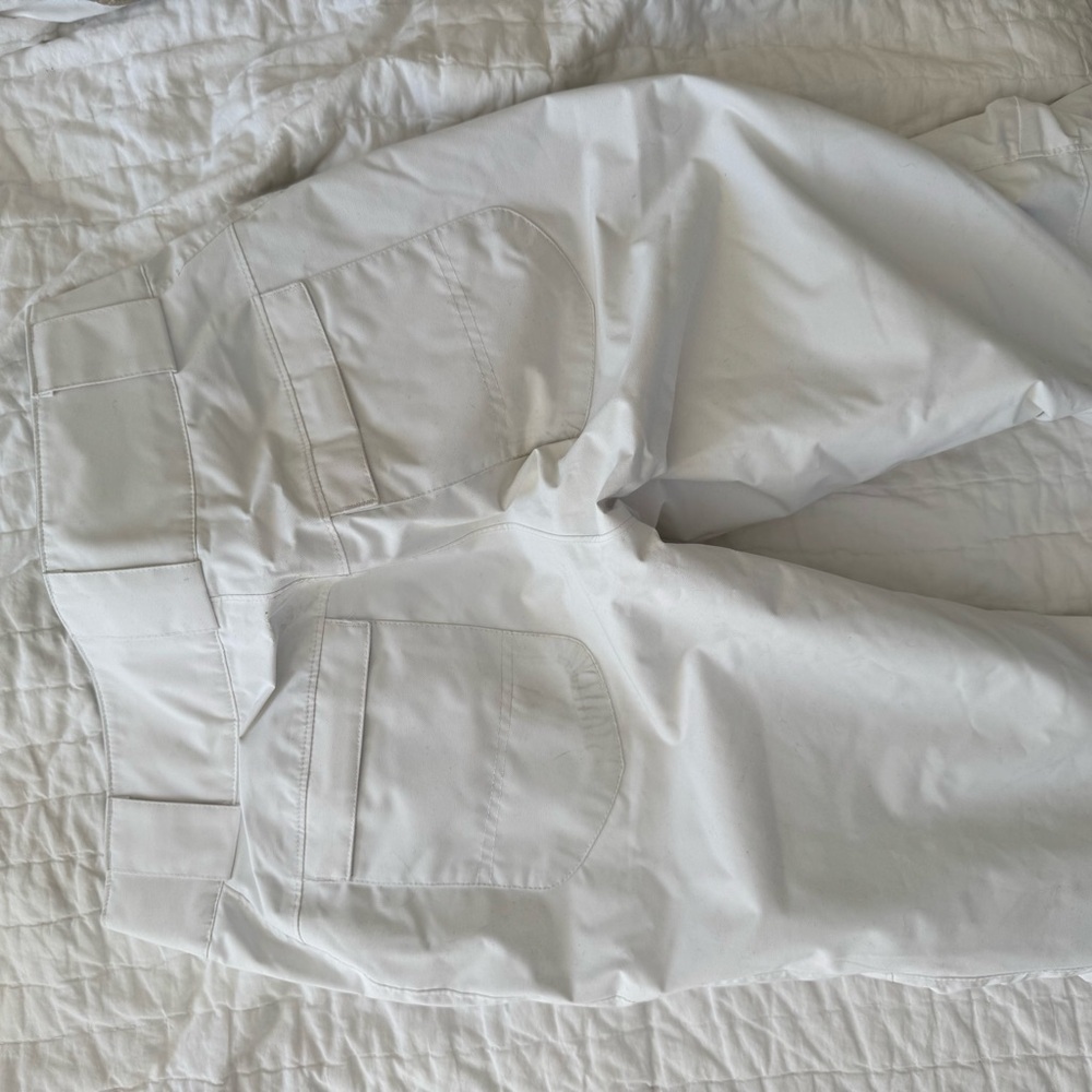 Columbia Women’s White Snow / Ski / Snowboard Pants - Picture 5 of 7